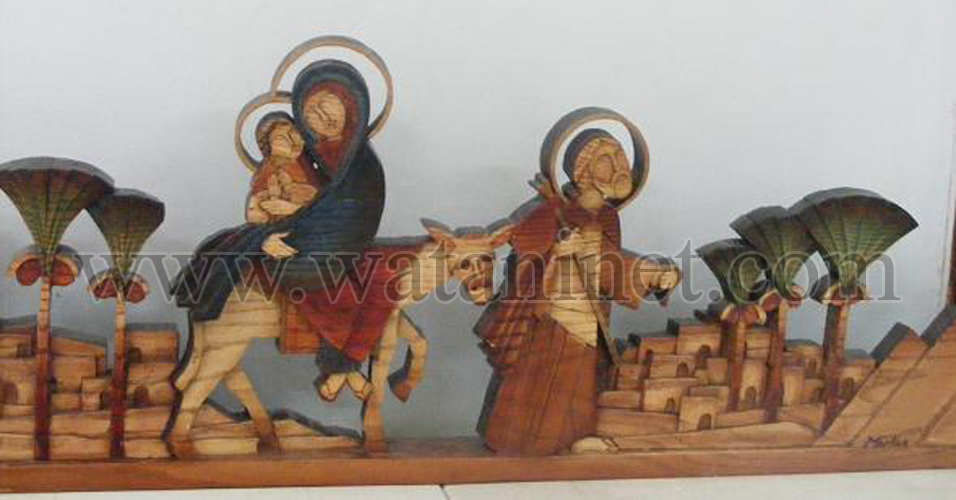 10  مجسم بالخشب لرحلة العائلة المقدسة
