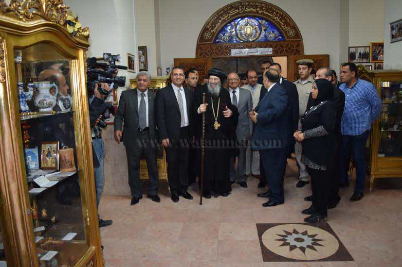 رئيس جامعة المنصورة والمحافظ  يشاركا الأقباط احتفالات ذكرى القديسة دميانة 2