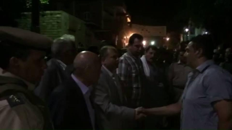 مدير أمن بني سويف يشارك في جنازة شهيد الشرطة  2