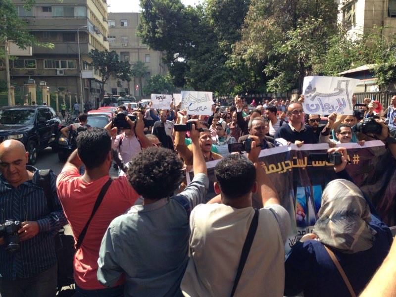 الصحفيين تشارك في مسيرة للنائب العام  لتقديم بلاغ ضد  الداخلية  3