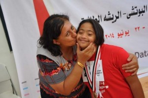 بالصور.. مريم تحدت إعاقتها وحصلت على بطولات في الأولمبياد الخاص