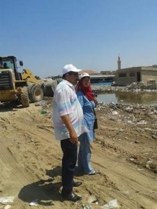 معالجة فورية لحل مشكلة تسريب المياه خلف قرية المرجان